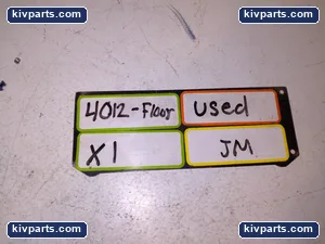 109W2793P001 Fuse Holder – actual item, photo 3 of 3