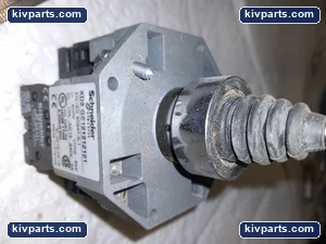 Schneider Electric XD2 E121212121 – actual item, photo 3 of 8