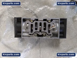 Festo MFH-5/3G-D-1-C 150982 Solenoid Valve – actual item, photo 3 of 12