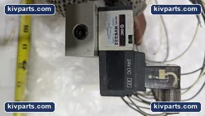 SMC NVK332 Pneumatic Component – actual item, photo 4 of 8
