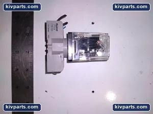 Tyco 27E122 Relay – actual item, photo 4 of 6