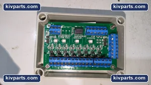 937.372.5255 RPL 8 Relay Sensor Board – actual item, photo 4 of 4