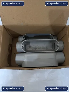Appleton C100-A Conduit – actual item, photo 2 of 3
