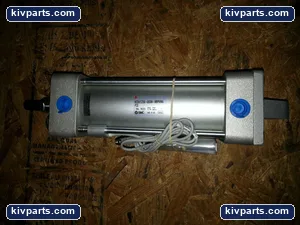 SMC NCDA1C250-0500N-M9PWMAPCS Tie Rod Air Cylinder – actual item, photo 2 of 4