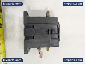 Square D Contactor – actual item, photo 8 of 9