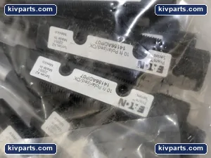 Eaton 14156ADP07B1 Prism Photoelectric Sensor – actual item, photo 3 of 6