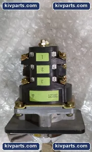 Fuji Electric 2012T Cam Switch 3 Deck 12 Terminal – actual item, photo 3 of 4