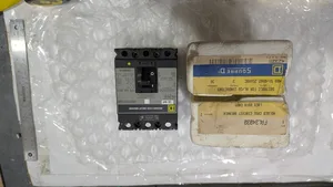 Square D FAL34030 Series 2 480