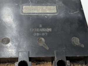 General Electric 193E120G1 Circuit Breaker