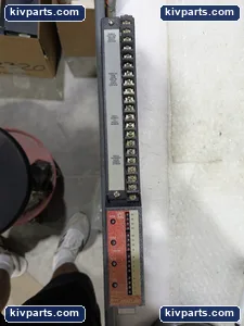 Square D 8030 ROM-221 SY/MAX Series F2 Output Module – actual item, photo 4 of 6
