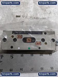 AMP 553910-1 Netconnect DCR Adapter – actual item, photo 4 of 5