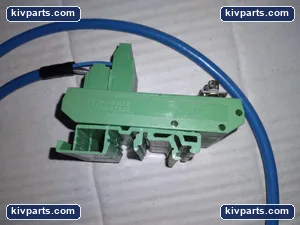 Phoenix Contact DB9 DIN Rail Interface Module – actual item, photo 3 of 5