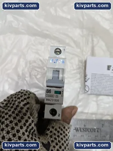 Eaton WMZS1B06 Miniature Circuit Breaker – actual item, photo 3 of 8