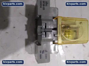IDEC SP3B-05 Relay Socket – actual item, photo 3 of 4