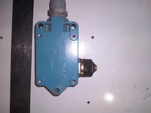 Honeywell DTF2-2RN-LH Micro Switch