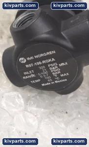 Norgren RO7-100-RGKA Relieving Air Pressure Regulator – actual item, photo 2 of 5