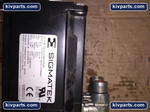 Sigmatek AKM52K-ANC2GBB0 3 PM Servomotor – actual item, photo 5 of 8