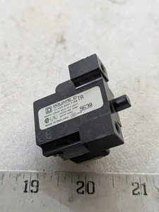 Square D B2-X1 Pushbutton Contact Block