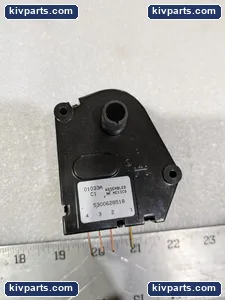 01033A 9A 125VAC – actual item, photo 2 of 6