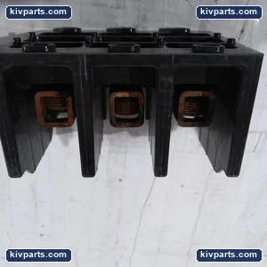 Bussmann 16301-3 Power Distribution Block – actual item, photo 4 of 7