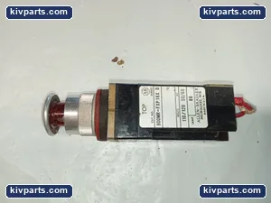 Allen-Bradley 800MR-FXP16X Red Push-Pull Pushbutton – actual item, photo 3 of 4