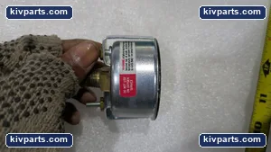 Marsh 0-2100 PSI 0-300 PSI KPA Pressure Gauge – actual item, photo 2 of 5