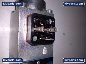 Bosch Rexroth DBETX-10/250G24-8NZ4M Hydraulic Cylinder – actual item, photo 4 of 10