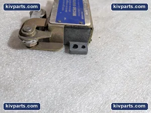 Honeywell BZLN-2-LH3 Micro Switch – actual item, photo 10 of 11