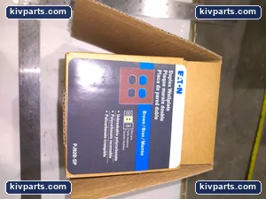 Eaton PJ82B-SP-L Receptacle – actual item, photo 2 of 5