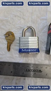 E1990 Masterlock – actual item, photo 2 of 6