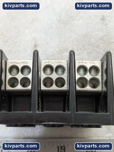 Bussmann 16220-3 Power Distribution Block – actual item, photo 9 of 12