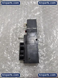 Burkert 00457739 5470 Pneumatic Solenoid Valve – actual item, photo 4 of 7