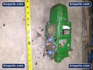 L717102-011 Oilgear Company – actual item, photo 2 of 6