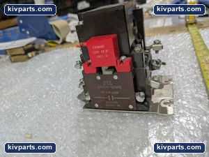 Cutler-Hammer C10CN3 NEMA Size 1 Magnetic Contactor – actual item, photo 5 of 8