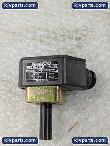 Namco EE210-31740 Cylindicator Proximity Sensor – actual item, photo 2 of 6