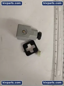Amphenol C164Z Connector – actual item, photo 2 of 5