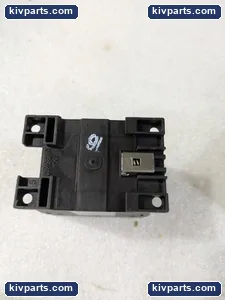 Moeller DILA-40 Eaton Auxiliary Contactor Relay – actual item, photo 6 of 7