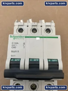 Schneider Electric C60 UL489 Miniature Circuit Breaker – actual item, photo 2 of 6