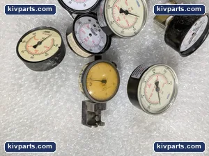 Assorted Pressure Gauges and Dial Indicators Mixed Industrial Instrument Lot – actual item, photo 2 of 9
