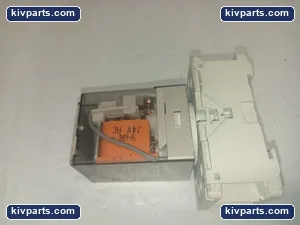 Allen-Bradley 700-HA32A24 Tube Base Relay – actual item, photo 3 of 5