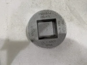 Eaton PLG10SA Recessed Conduit Plug
