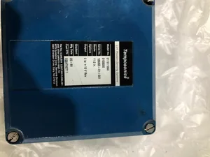 MTS 011011050 3102000 Position Sensor