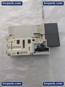 SMC VQC2100N-5B Pneumatic Component – actual item, photo 3 of 4