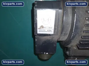 Yaskawa USASEM-08FJ21 AC Servo Motor – actual item, photo 4 of 6