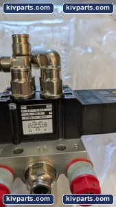 Norgren V148611A-B200A Lalves Manifold Picture – actual item, photo 2 of 9