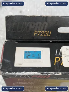 P722U Luxpro Thermostat – actual item, photo 3 of 6