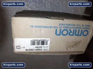 Omron CQM1-OD215 8 Point PLC I/O Module – actual item, photo 5 of 6