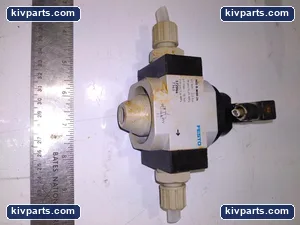 Festo HEE-D-MIDI-24 Pneumatic Component – actual item, photo 2 of 3