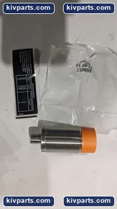 ifm EFECTOR100 Proximity Sensor – actual item, photo 2 of 4