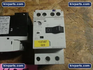 Siemens 3RV1011-1CA10 Protector Circuit Breaker – actual item, photo 2 of 3